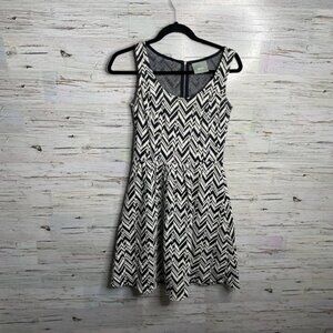 Maeve white black dress Anthropologie small